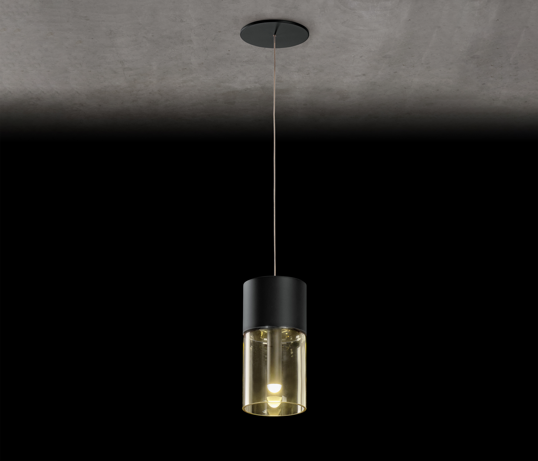 Holtkötter Aura E Pendelleuchte LED Schwarz / Amber