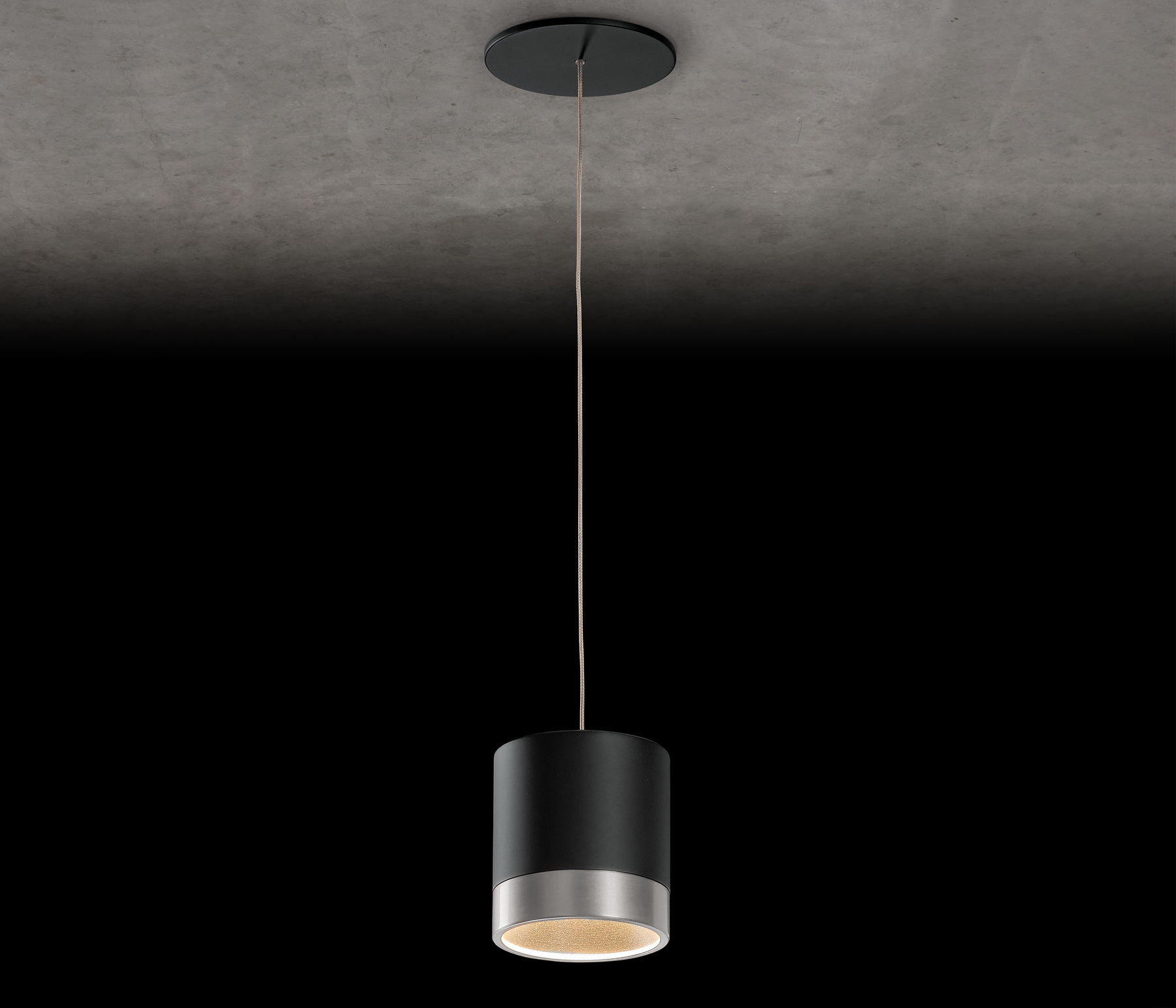 Holtkötter Aura E Pendelleuchte LED Schwarz / Aluminium matt