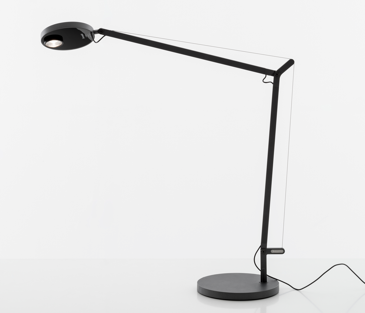 Artemide Demetra Professional Table Schreibtischleuchte LED schwarz