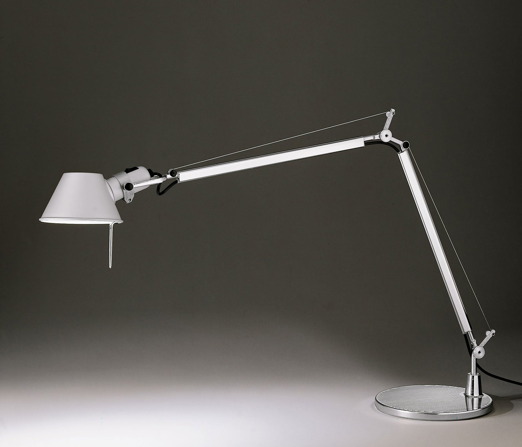 Artemide Tolomeo Table Schreibtischleuchte aluminium