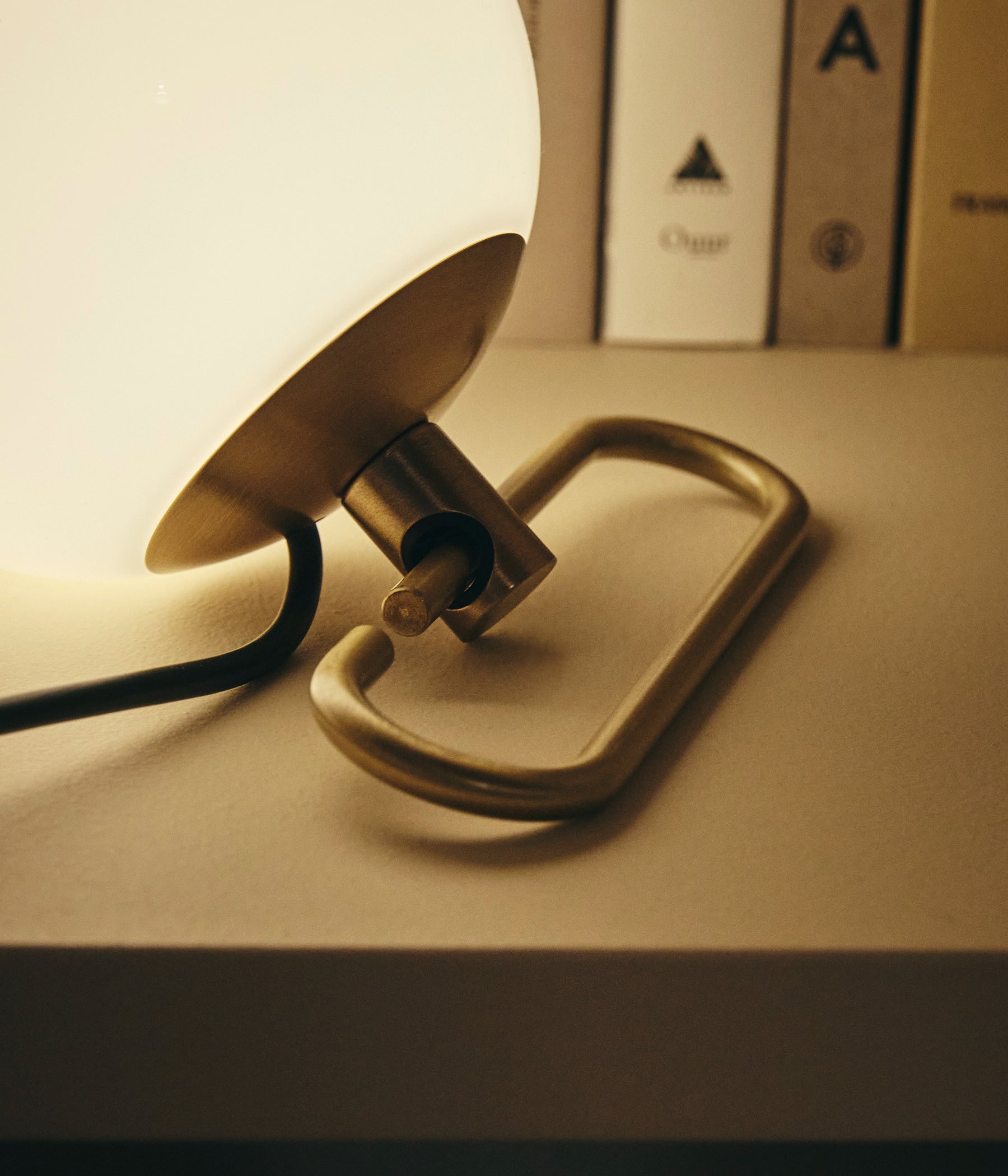 Artemide nh 1217 Tischleuchte