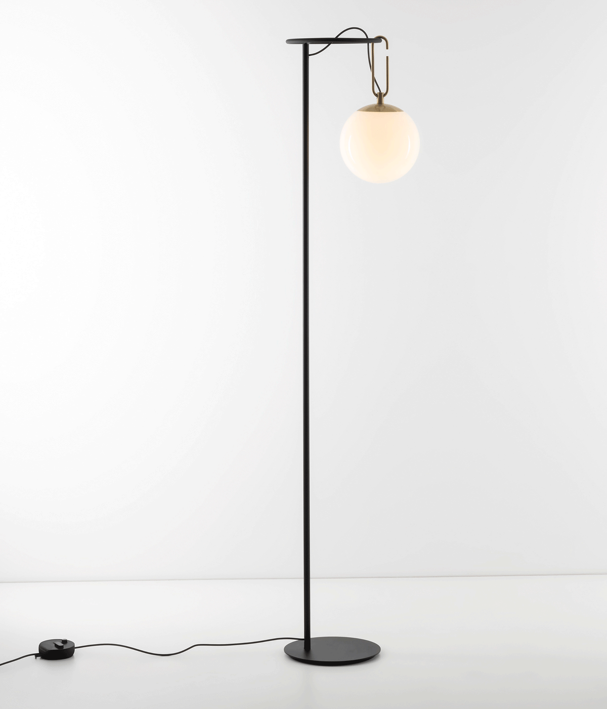 Artemide nh Stehleuchte