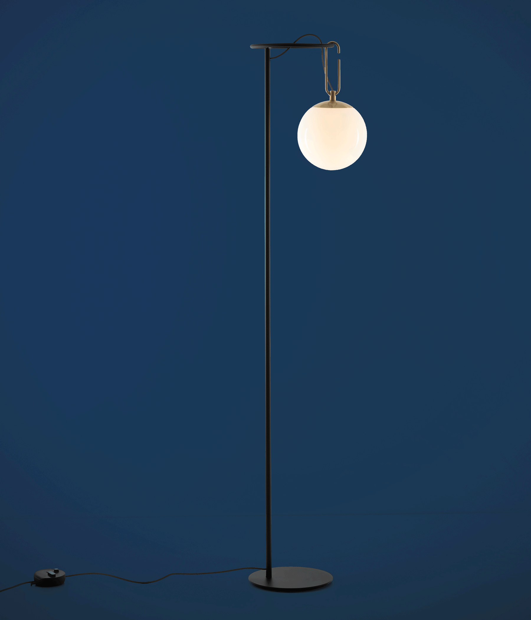 Artemide nh Stehleuchte