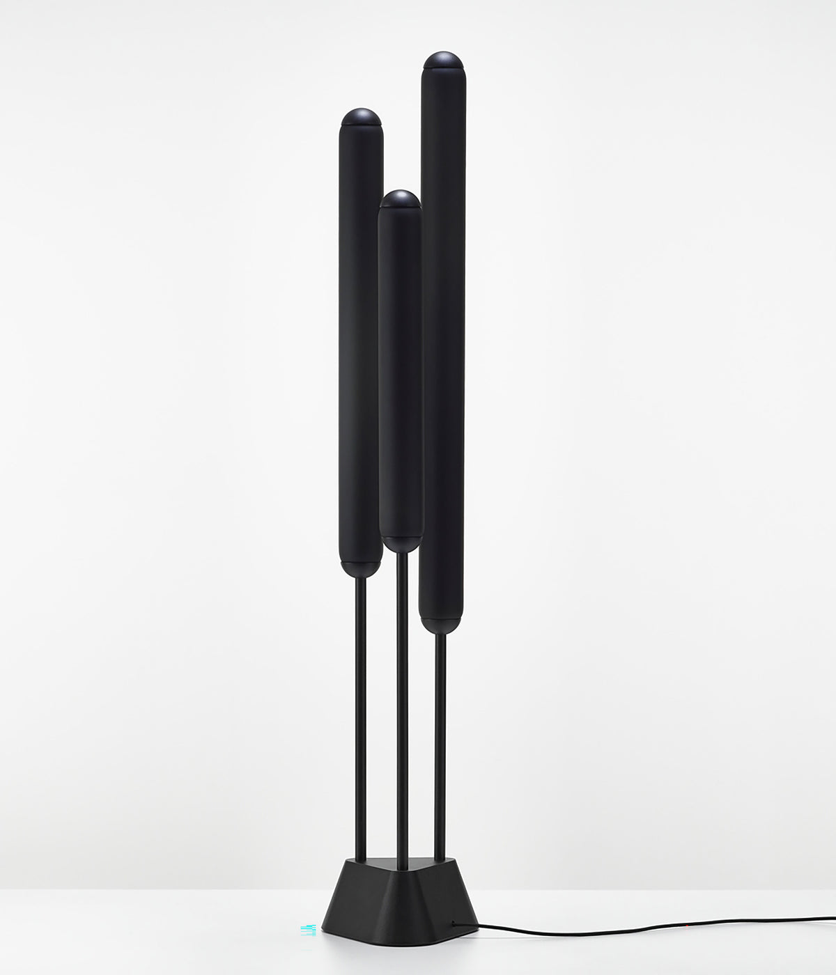 BROKIS Puro Floor Stehleuchte LED schwarz 155 cm