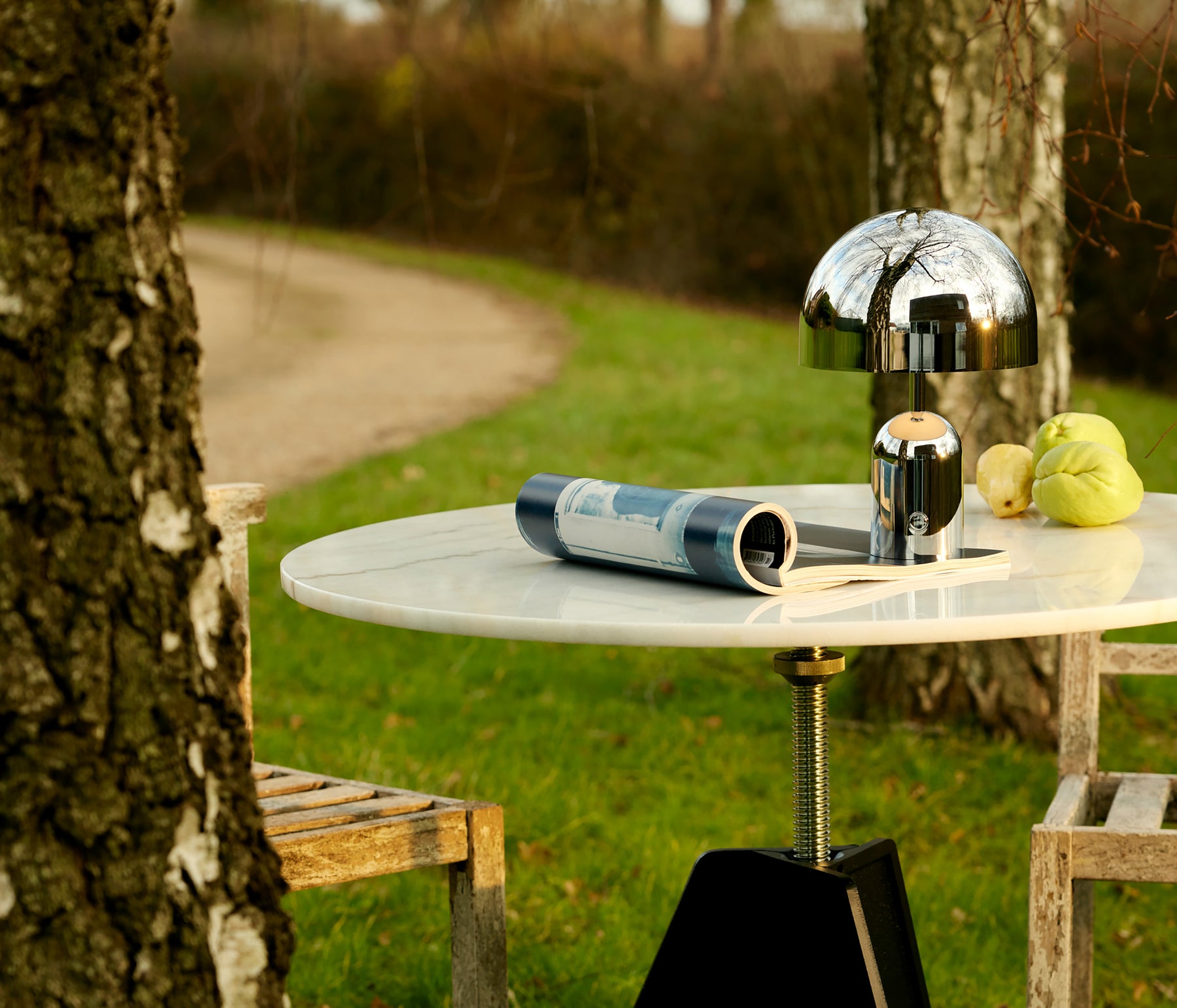 Tom Dixon Bell Portable Tischleuchte LED Garten