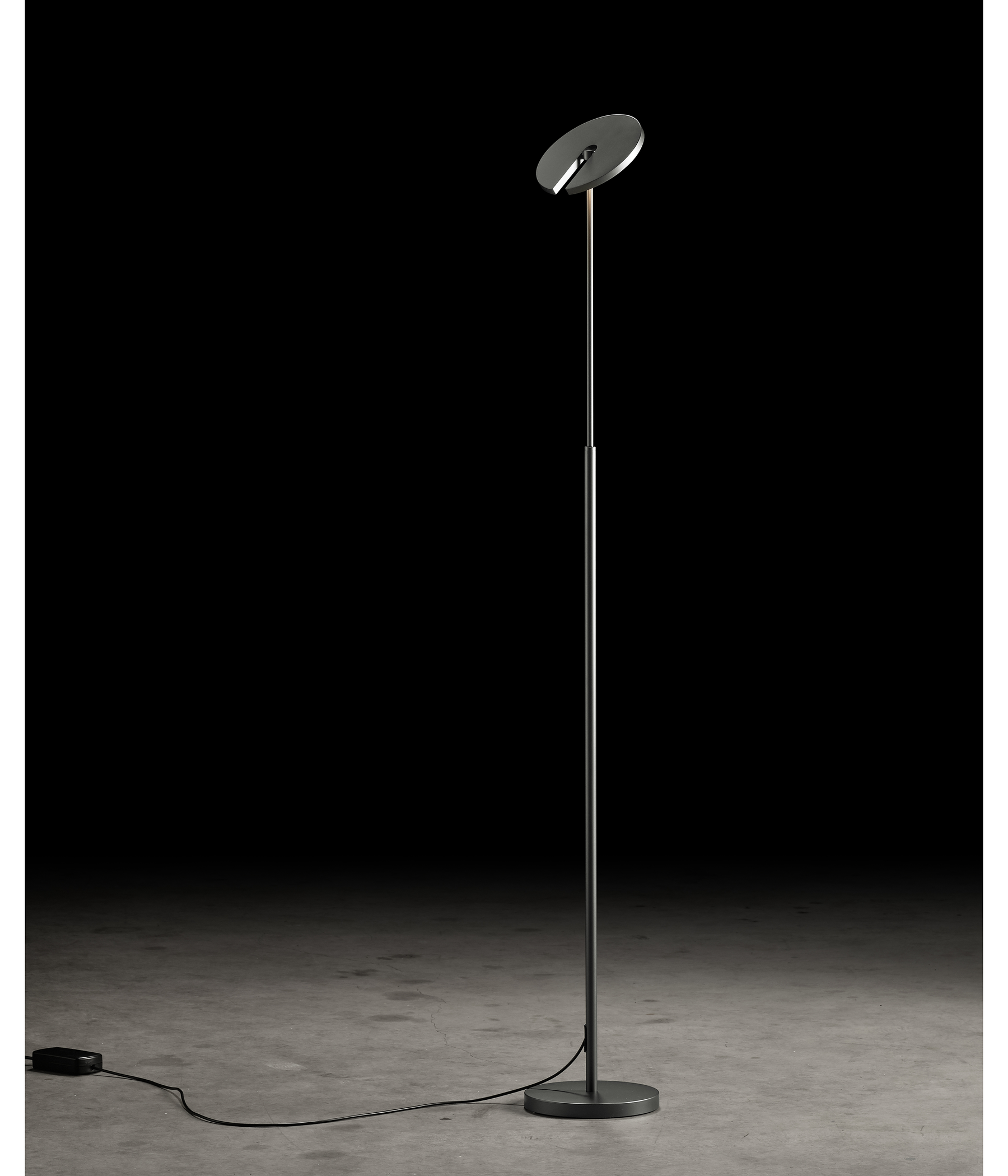 Holtkötter Supernova S Stehleuchte platin LED