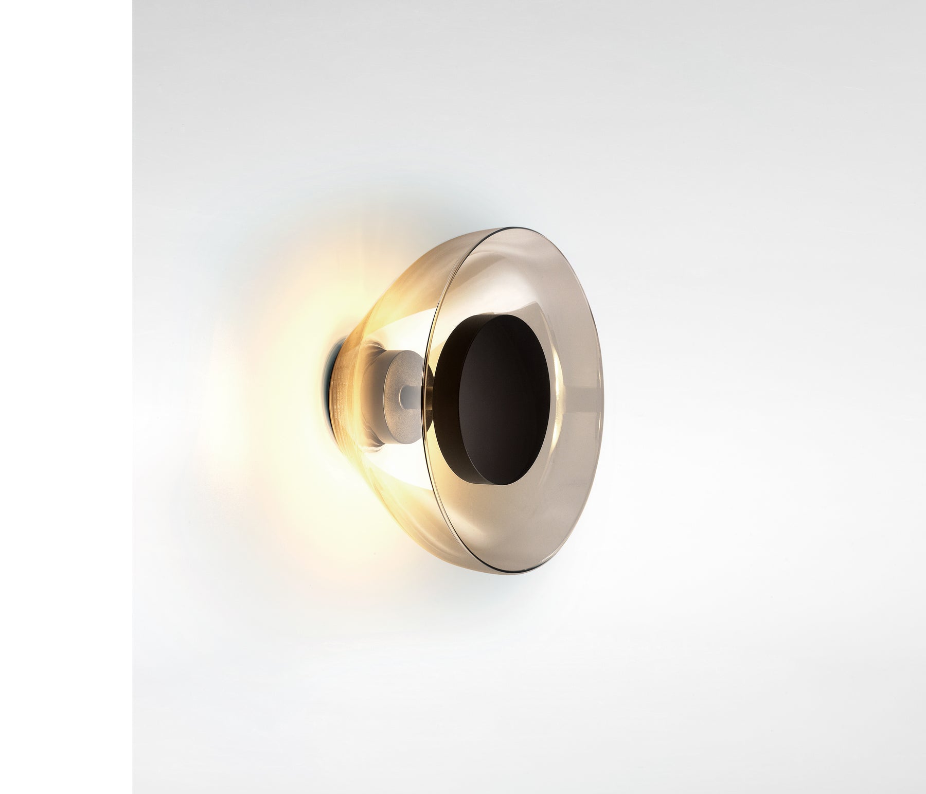 Marset Aura Wandleuchte rauchglas LED