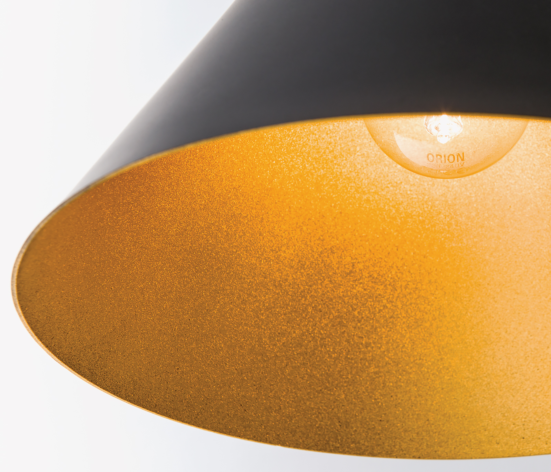 Orion Gunda Pendelleuchte schwarz/ gold