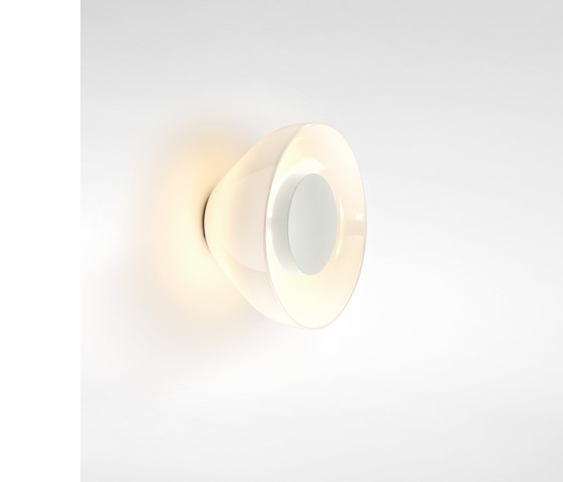 Marset Aura Wandleuchte opal LED