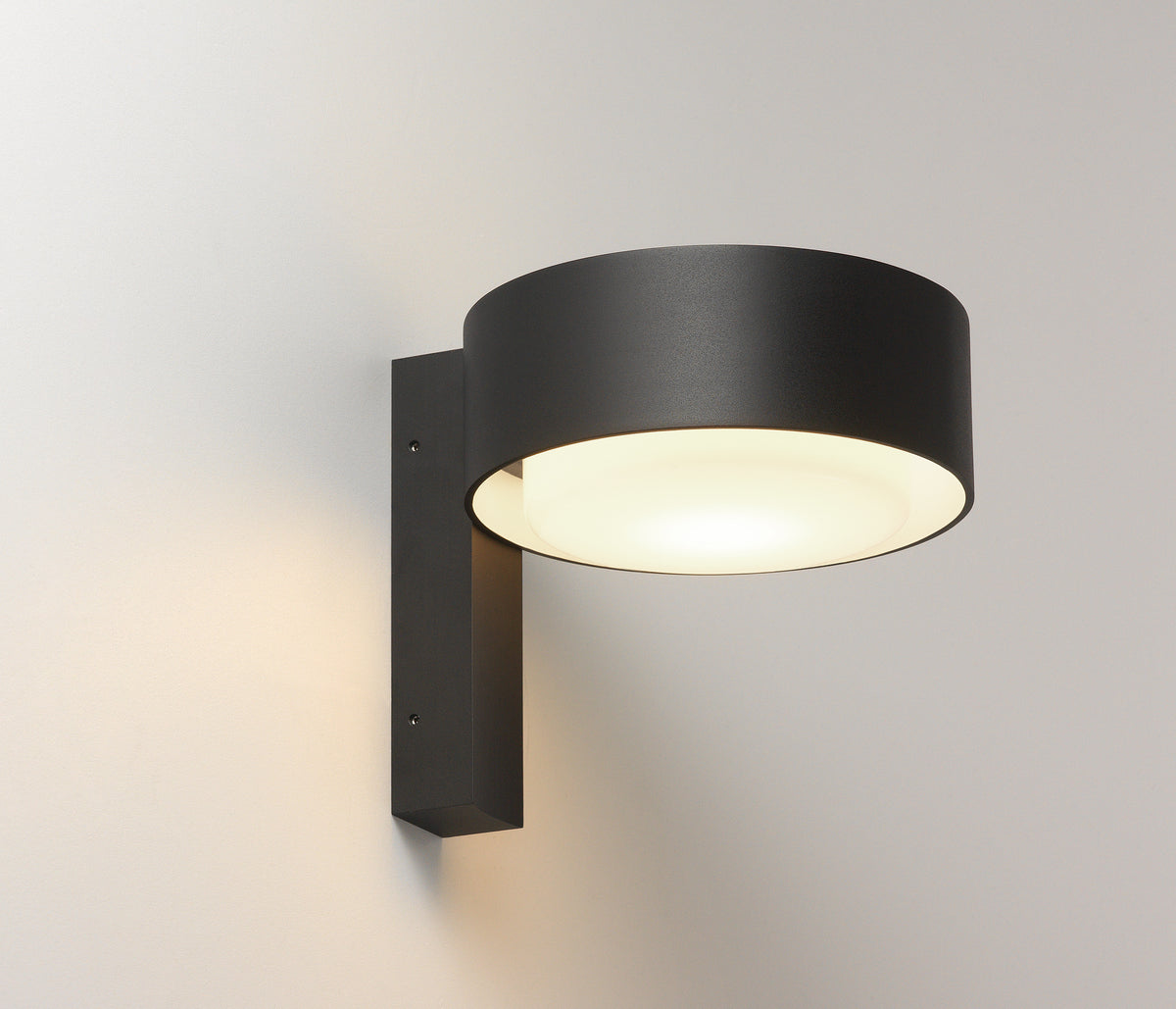 Marset Plaff-on! Wandleuchte schwarz LED