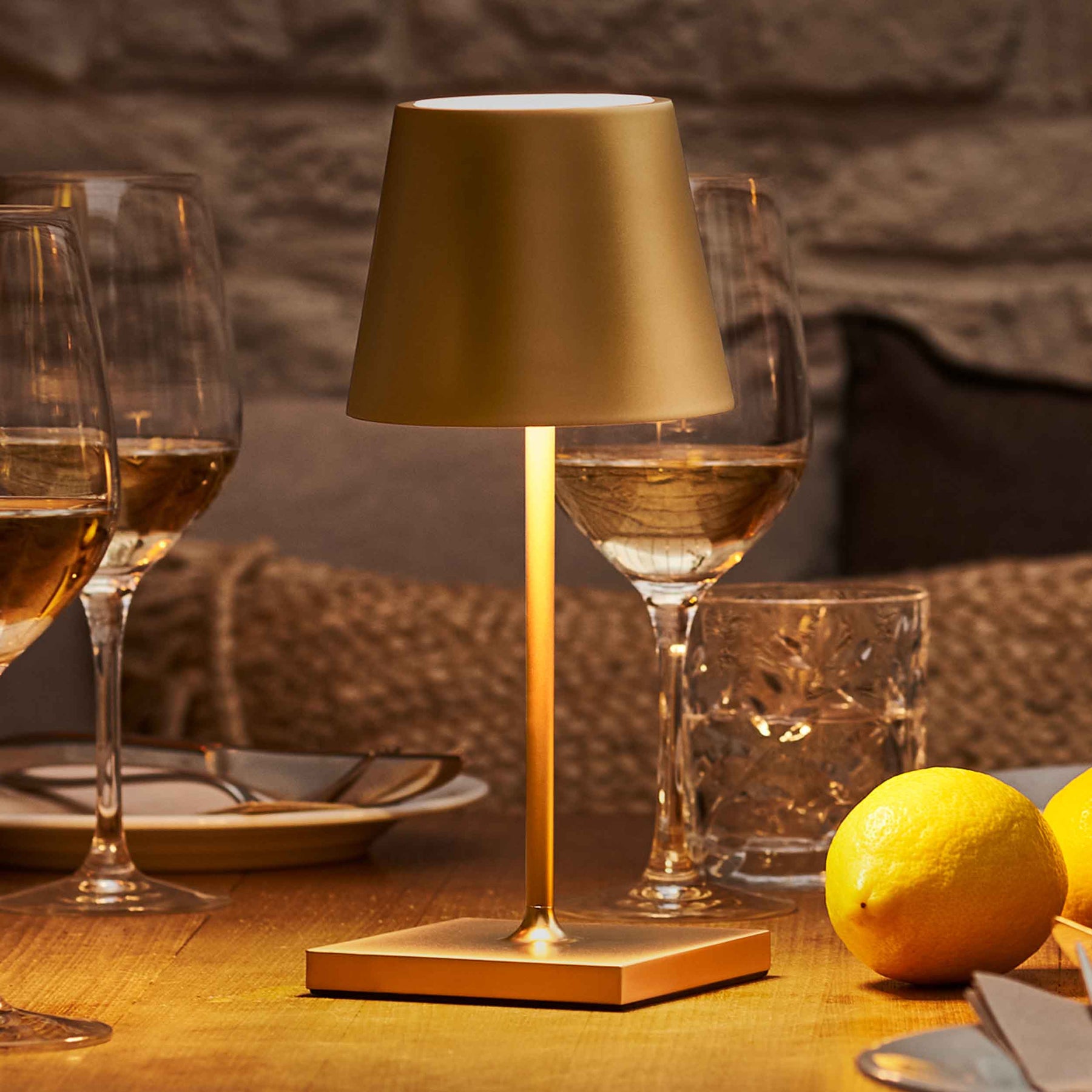 Sigor Nuindie Mini Akku-Tischleuchte LED gold Esszimmer