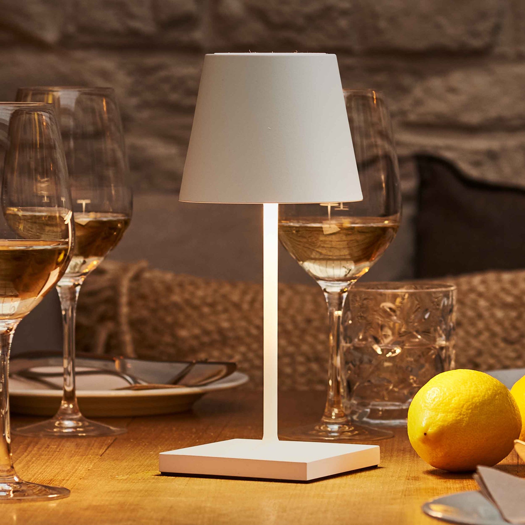 Sigor Nuindie Mini Akku-Tischleuchte LED weiß Esszimmer