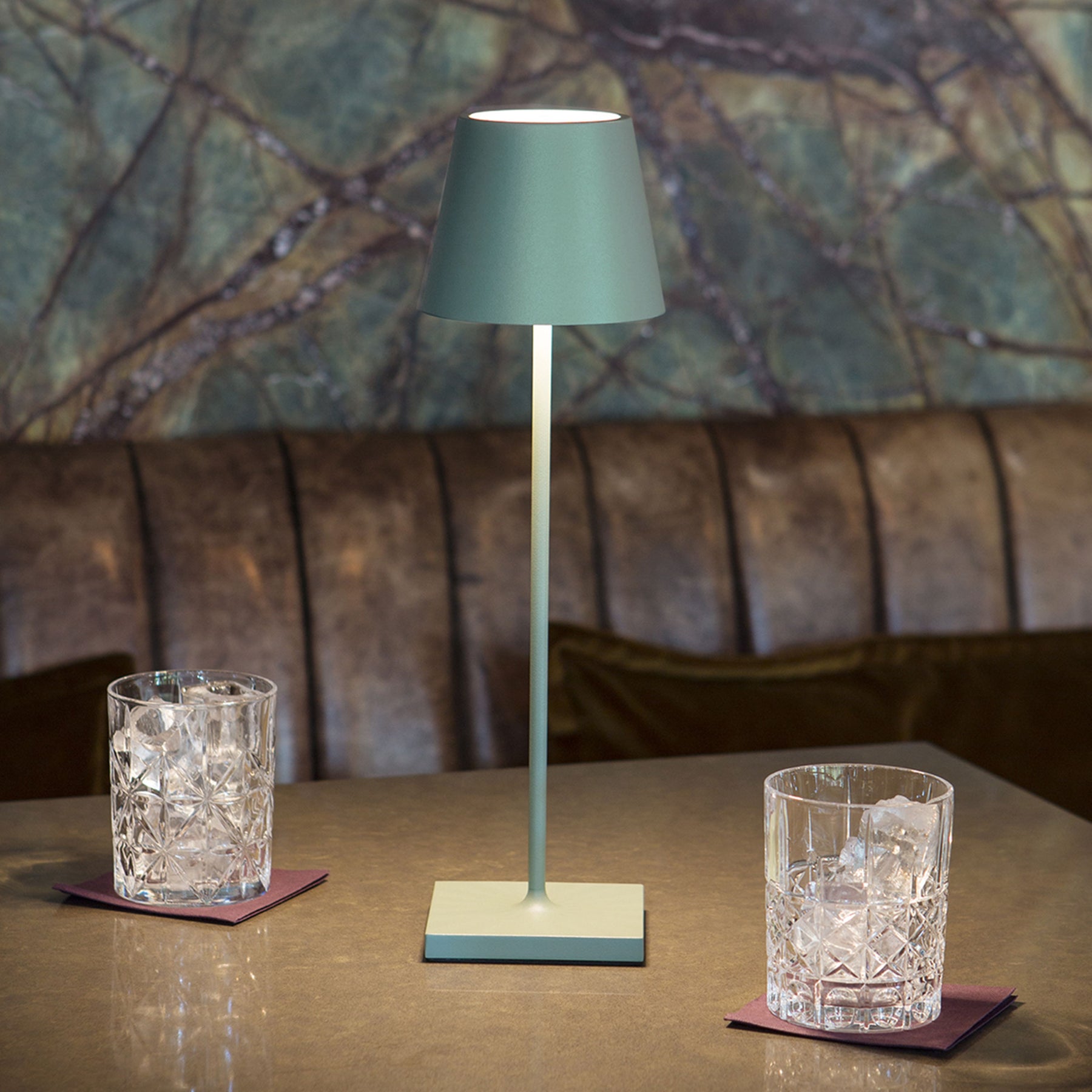 Sigor Nuindie Akku-Tischleuchte LED grün Esszimmer