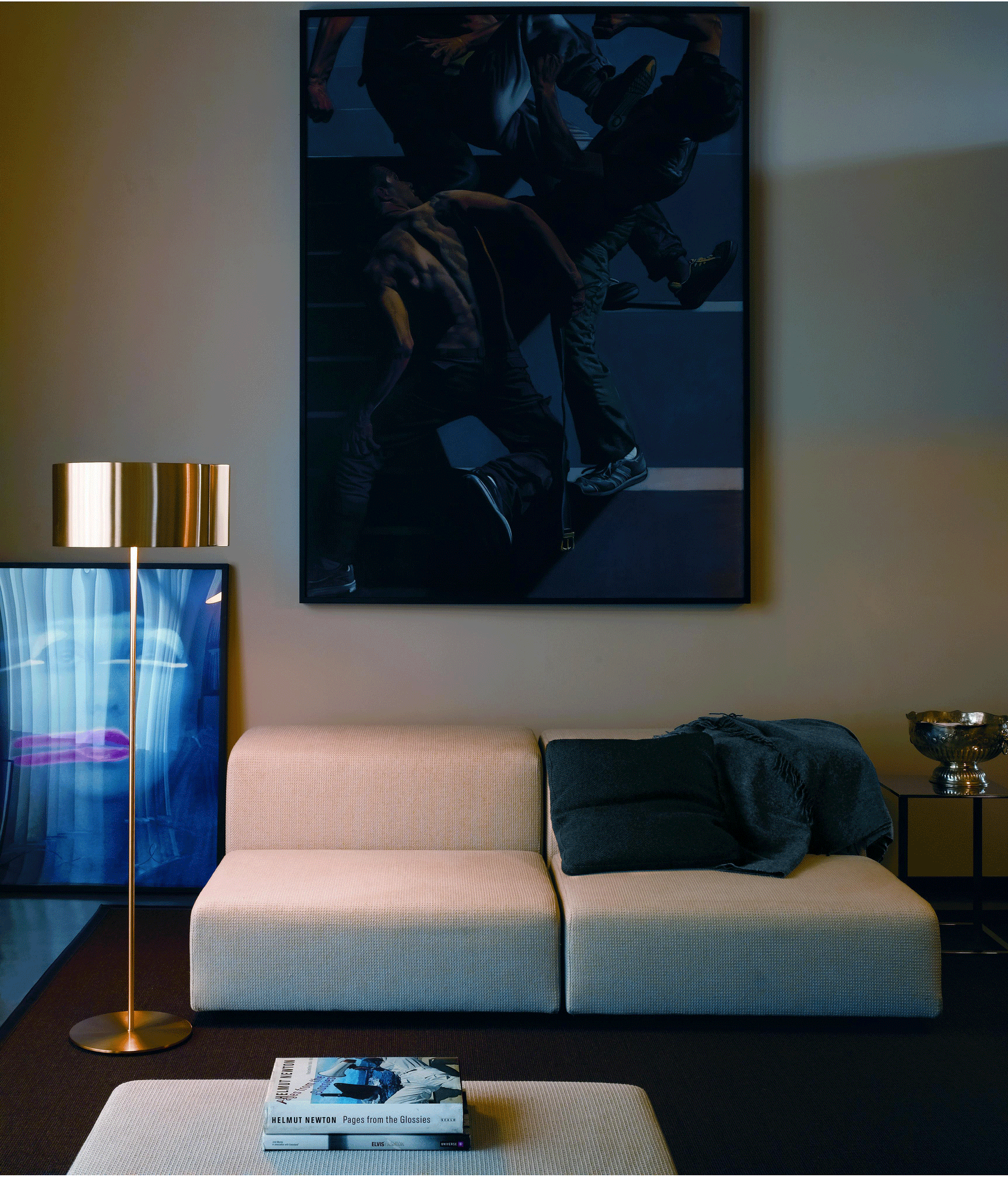 Oluce Switch Stehleuchte gold Wohnzimmer