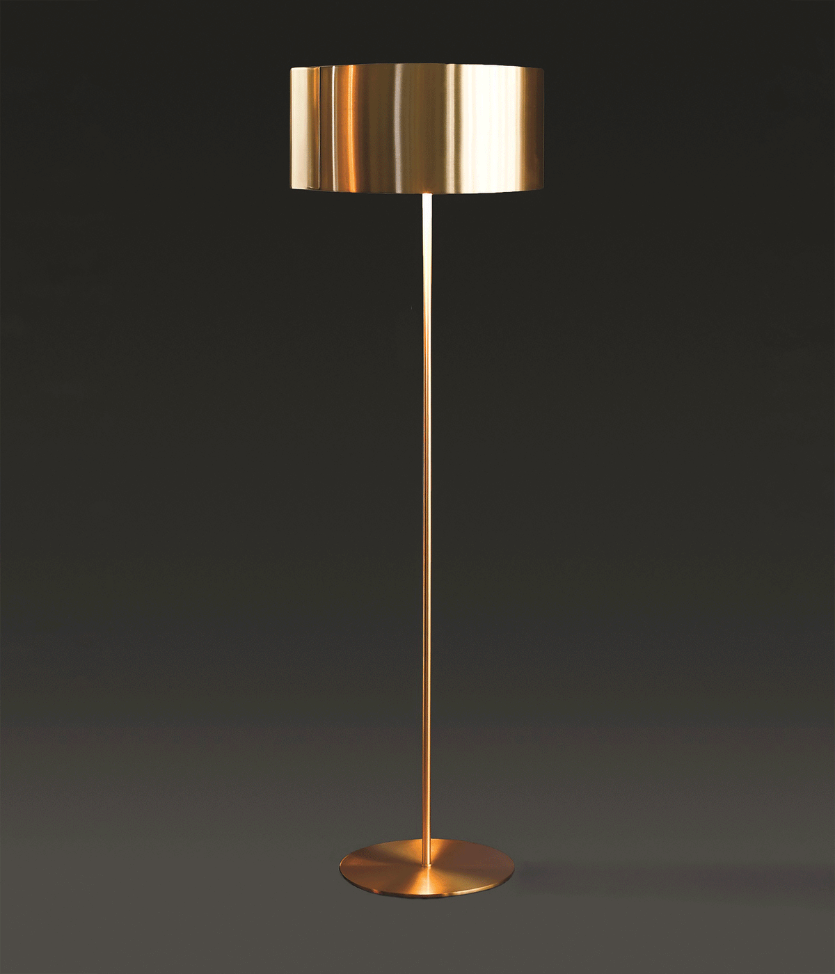 Oluce Switch Stehleuchte gold